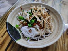 -再回首鸡肉米线(人民路一店)