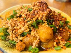 -拈签一笑黄牛肉辣卤串串
