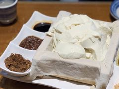 -95号酱骨·一块豆腐(展春园西路店)