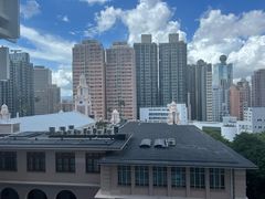 -香港大学