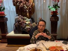 -醉辉皇上海之巅(上海中心大厦店)