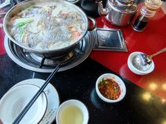 -老石黑山羊毛驴肉火锅(金凯广场店)
