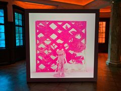 -Nathalie Djurberg与Hans Berg“牛皮纸包裹的月亮”-Prada荣宅当季展览