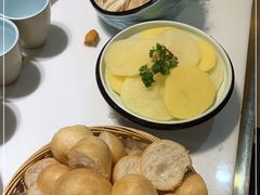 -洪氏嗨捞·猪肚鸡火锅(阳光天地店)