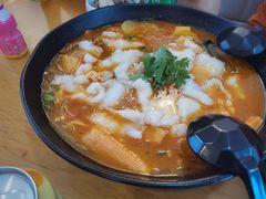 番茄鱼锅-和先生的砂锅鱼(八方汇店)