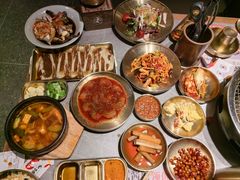 -草家酱蟹炭火烤肉店(珲春南路一店)