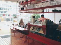 -UNI UNI(环亚凯瑟琳店)