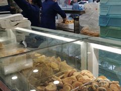 面包甜点陈列柜-上海哈尔滨食品厂(汇联商厦店)