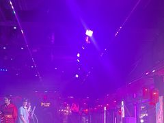 -喜鹊音乐酒馆(西街店)