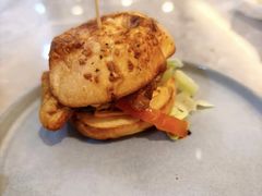 -必胜客(仲盛世界商城店)