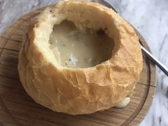 牡蛎奶油面包汤-The Rug Cafe(王府中环店)