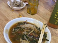 -胡仕光陵水酸粉
