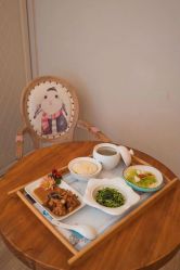 -海豚湾高端月子会所(黄浦店)