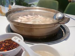 原味椰子鸡（文昌鸡）-烹然四季椰子鸡火锅(姚家园万象汇店)