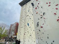 -问山MountQuest攀岩馆