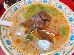 -金杨拉面王小吃面馆·牛三宝面·红烧牛肉粉