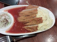 -玛格萝妮比萨屋(陆家浜路店)
