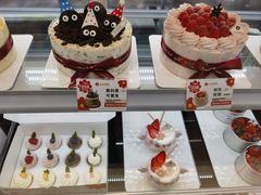 -花花卷卷·鲜食蛋糕(静安久光百货店)