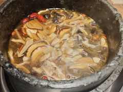 -蘑界·野生菌火锅(深业上城店)