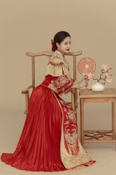 点击看大图 -挪娅婚纱摄影皇家会所