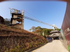 -客天下恐龙水晶玻璃桥