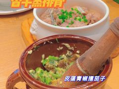 -费大厨辣椒炒肉(黄兴中心广场店)
