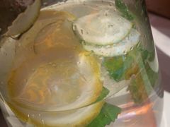 -鸣记脆皮烤鱼·海鲜烤鱼(三八广场店)