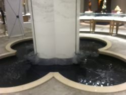 -北京七彩云南翡翠珠宝旗舰店(月坛店)