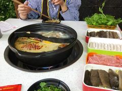 -钢管厂歆瑞源油卤串串香(春熙路太古里店)
