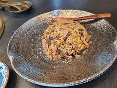 -铭牛烧肉·和牛海鲜自助(高新月牙湖店)