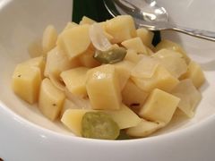 -亮马河饭店翠雅咖啡厅