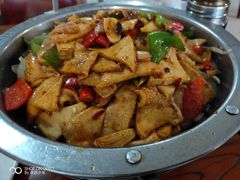 -溢心园香河肉饼总店