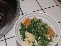 -蛙一刀·麻椒鱼火锅(金仙桥店)