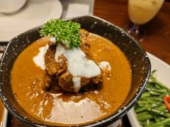 -Phensiri Thai Restaurant