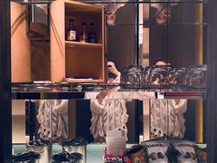 卧室minibar-上海柏悦酒店