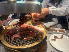 -山焱·炭火自助烤肉(周浦万达店)