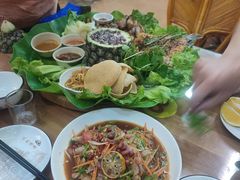 -沐毫傣泐云南菜孔雀宴•手抓饭傣味烧烤(曼听公园店)