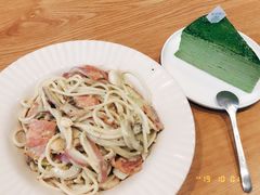 -花苑里咖啡(威远店)