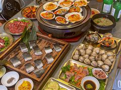 -围炉肉舍•炭烤活鳗•丹东海鲜烤肉(步行街店)