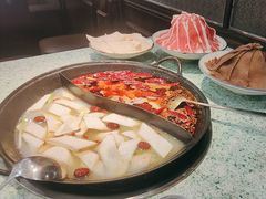 -鸿姐老火锅(疁城新天地店)
