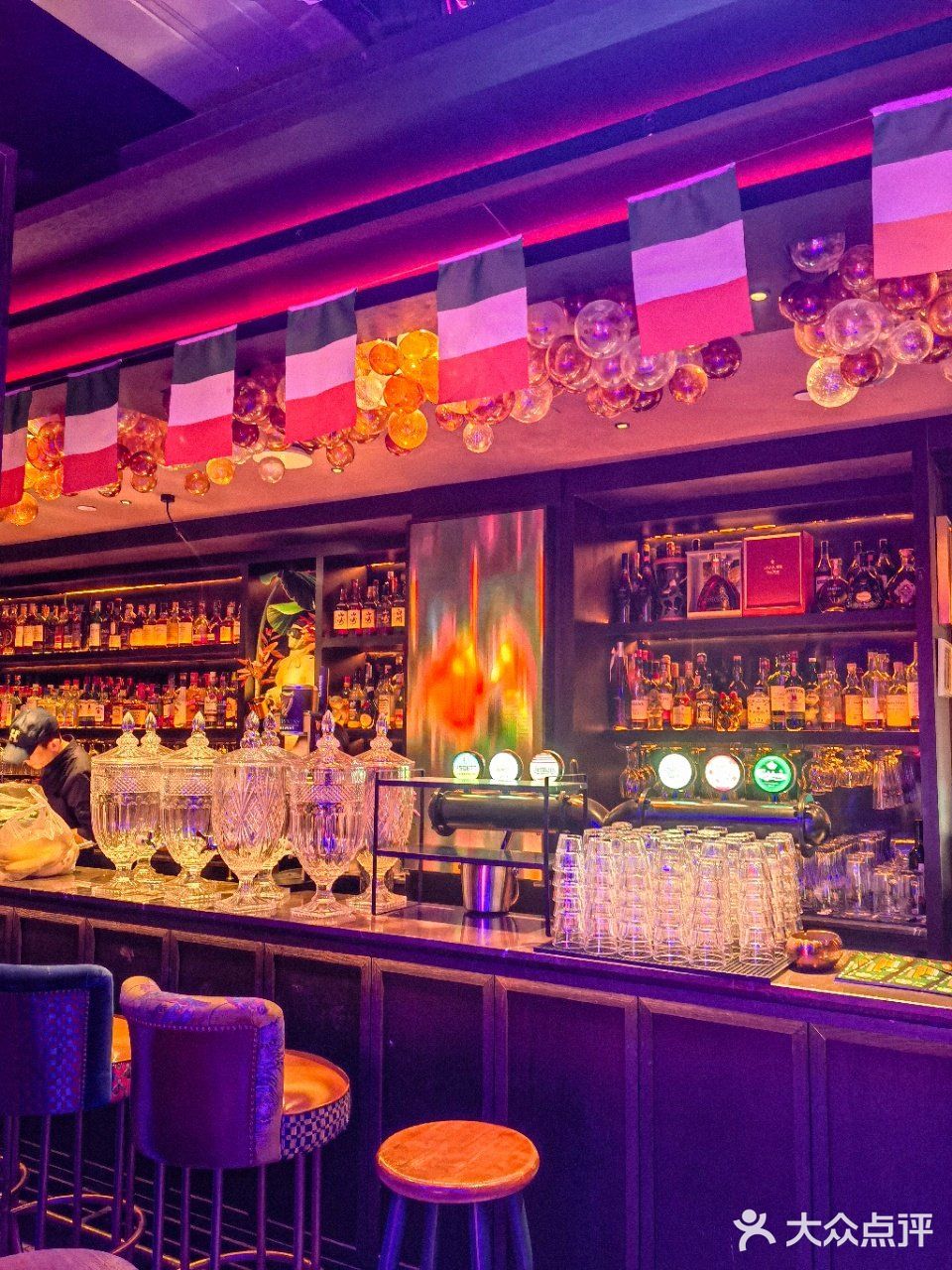 与城墙共进晚餐，如此夜色浪漫❤️