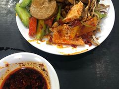 -郑家包子牛肉拉面(尚勤路店)