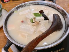 -吃饭皇帝大土家民族菜(正大广场店)