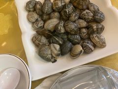 -鑫渔港海鲜本地菜·山海关浑锅(东戴河店)