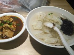 -凤起龙游老面包子(凯德晶品店)