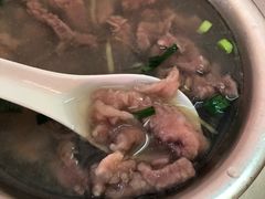 牛肉羹-群众牛肉小点(蚵仔煎)