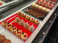 -Salon de The de Joel Robuchon(外滩18号店)