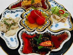 -京彩臻品火锅