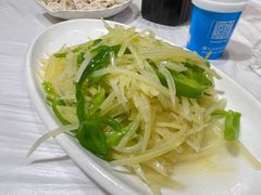 青椒土豆丝-香满锅老北京羊蝎子火锅·家常菜(新街口店)