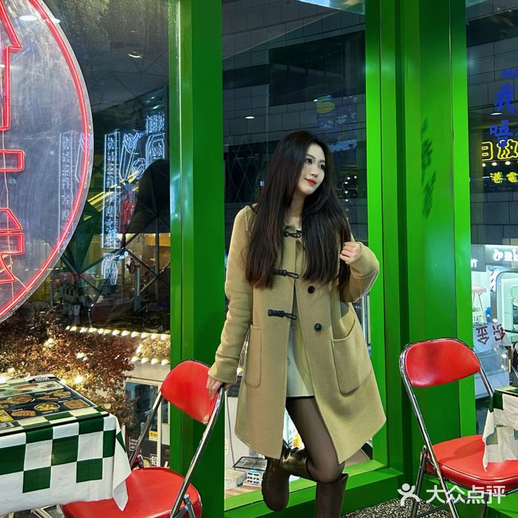 遵义探店|赛博朋克风 独栋香港茶餐厅